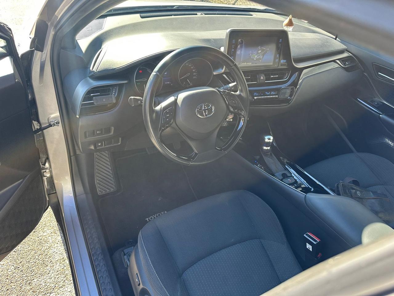 Toyota C-HR 1.8 Hybrid E-CVT Style