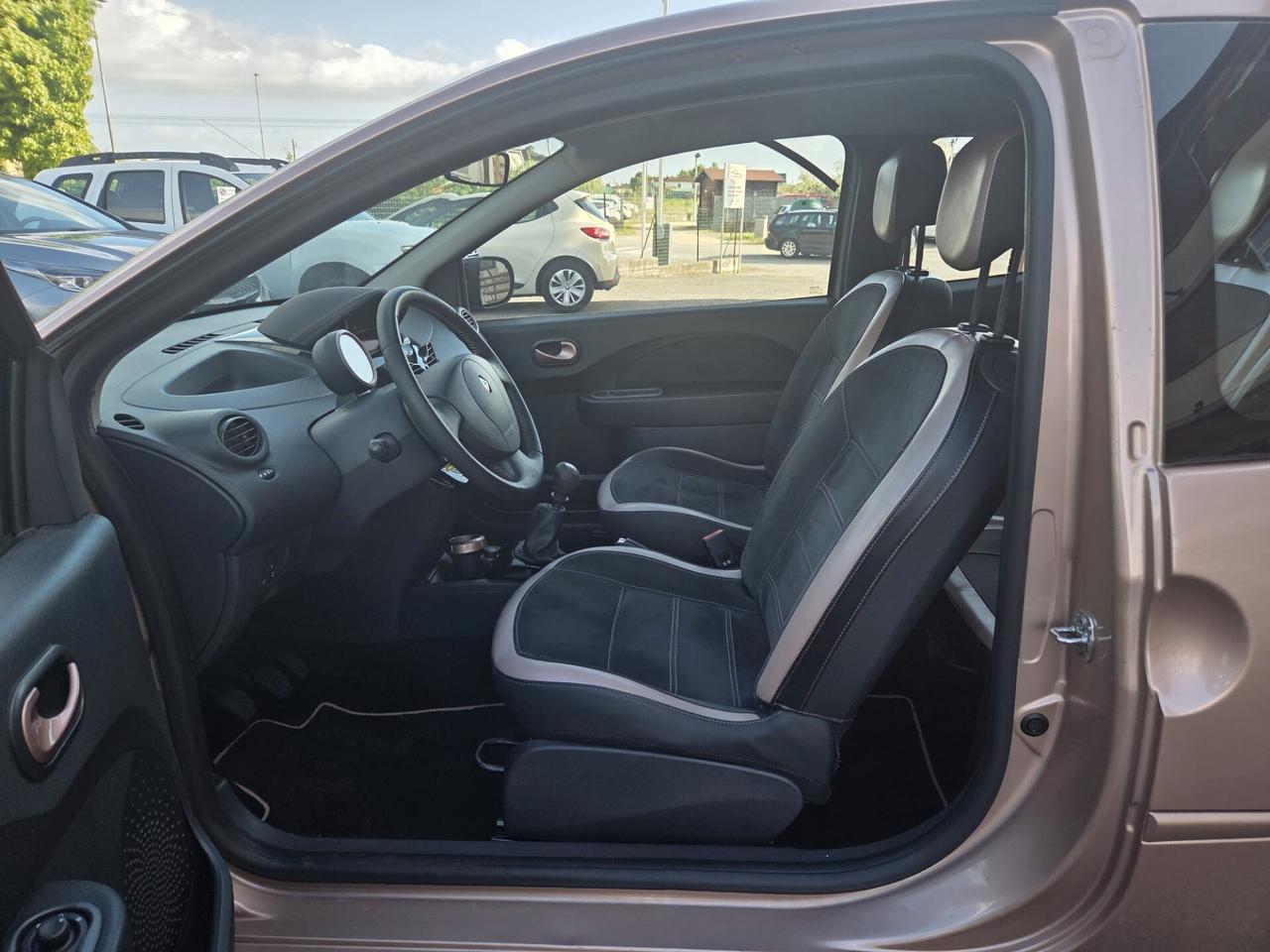 Renault Twingo 1.2 16V LEV Miss Sixty