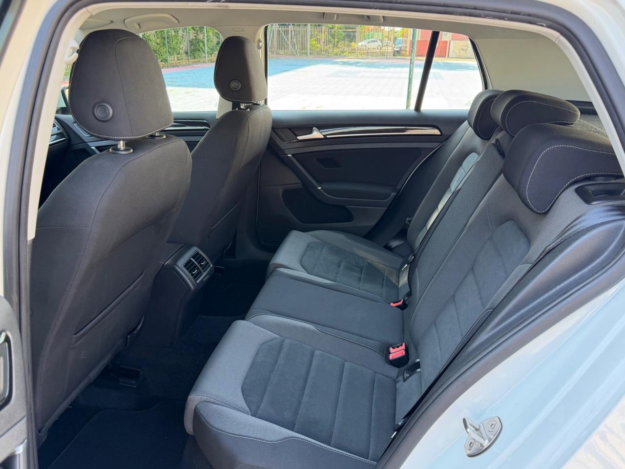 Volkswagen Golf 2.0 TDI AUTOMATICA FULL OPTIONAL