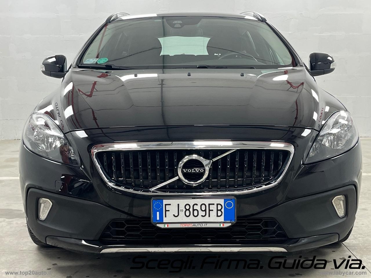 VOLVO V40 Cross Country D2 Kinetic|GANCIO TRAINO