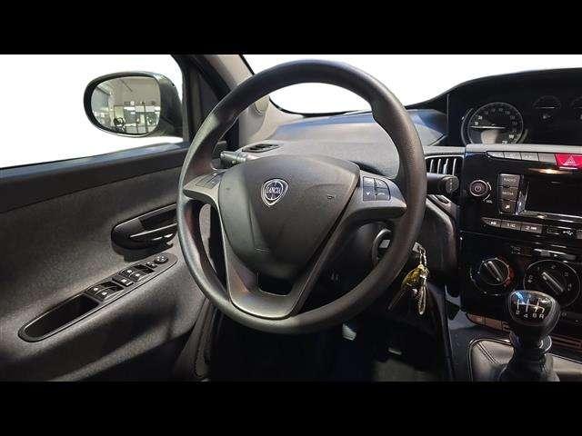 Lancia Ypsilon 1.0 FireFly Hybrid 70cv Silver S&S 5p.ti