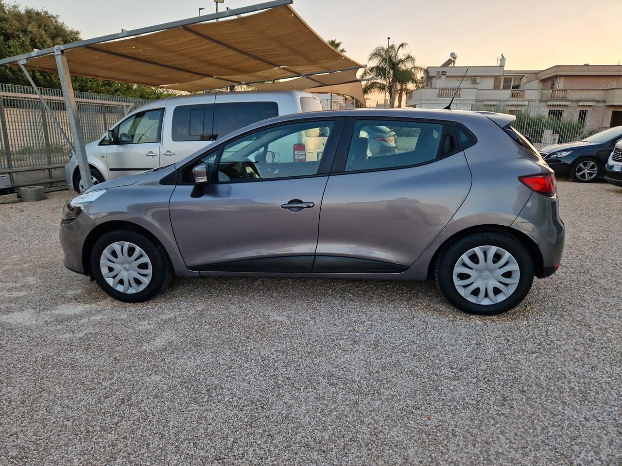 Renault Clio dCi 8V 75CV Start&Stop 5 porte Energy Zen