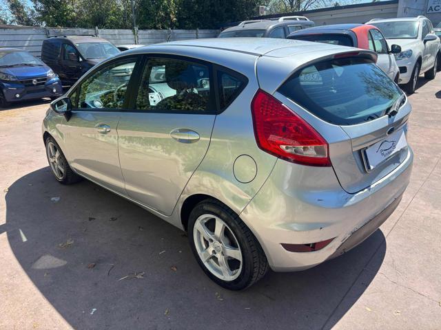 FORD Fiesta 1.4 5 porte Bz.- GPL Titanium