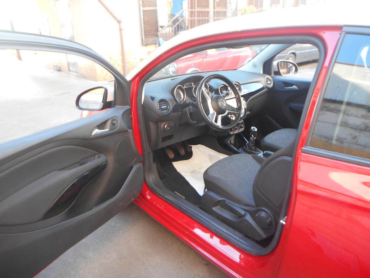 Opel Adam Rocks 1.2 70 CV