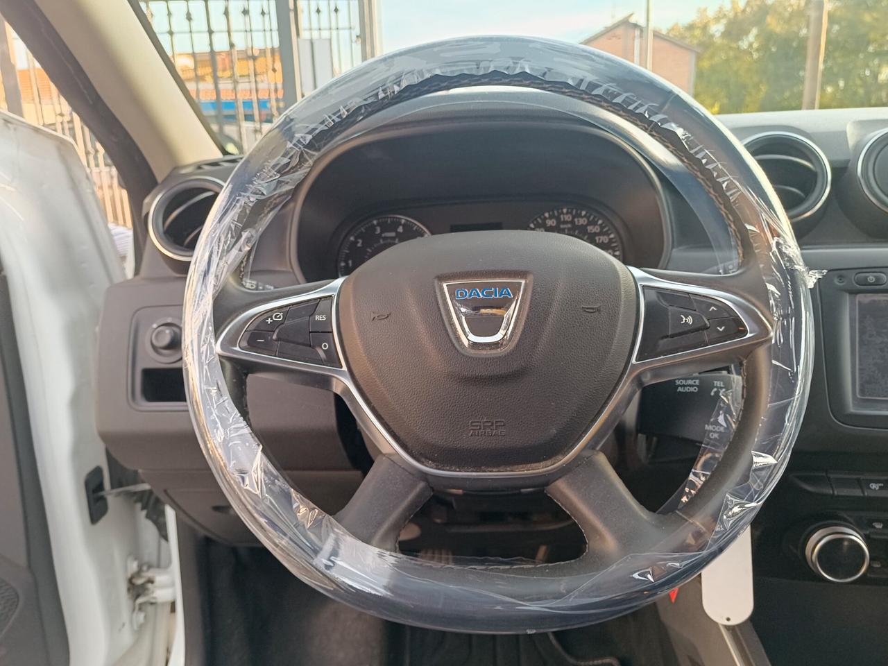 Dacia Duster 1.6 SCe 4x2 Prestige