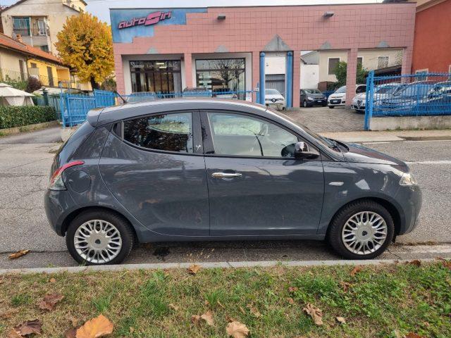 LANCIA Ypsilon 1.2 69 CV 5 porte GPL Gold