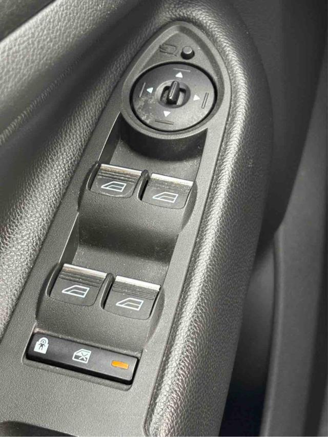 FORD Kuga 2.0 TDCI 180 CV S&S 4WD Powershift ST-Line