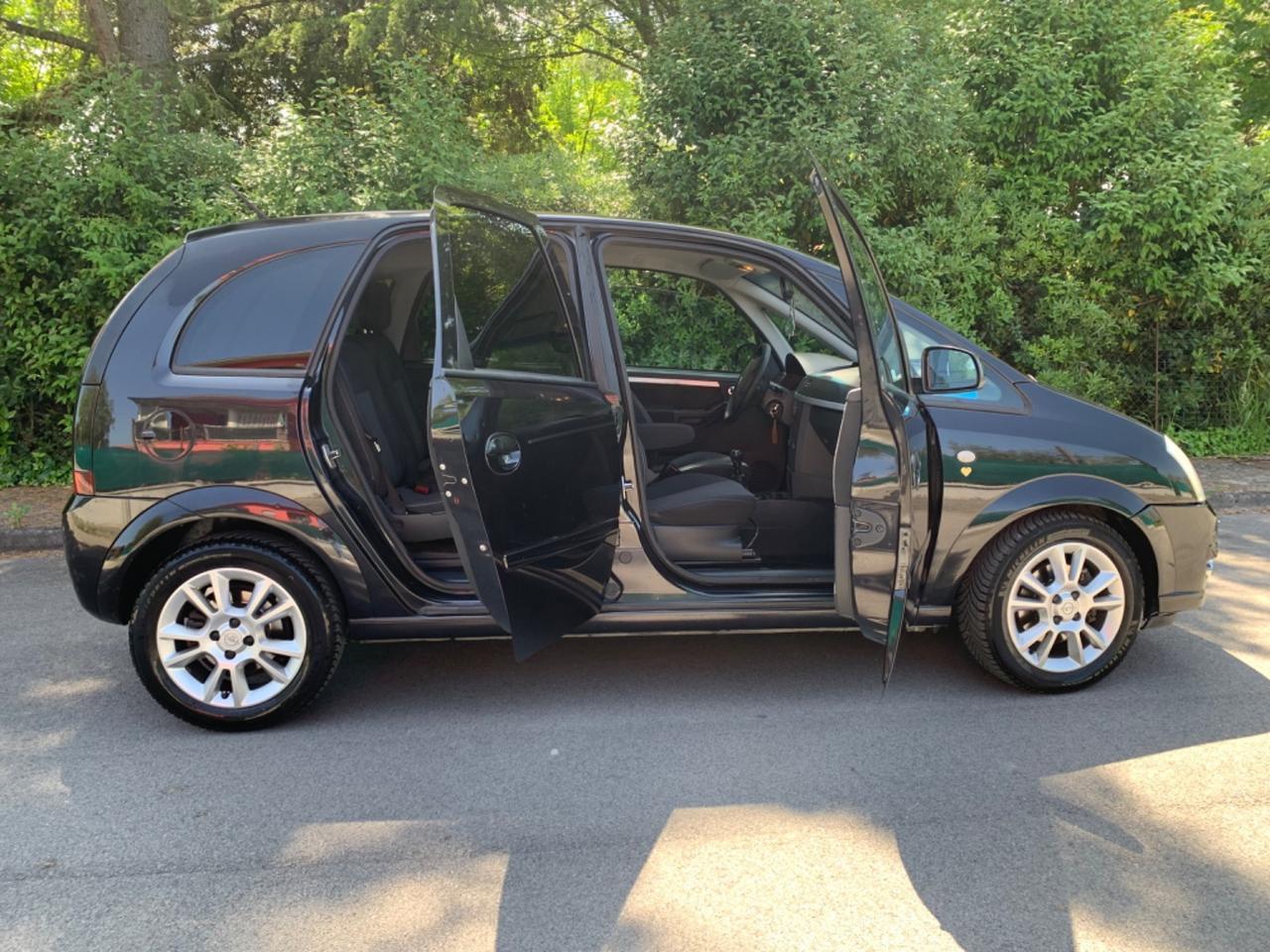 Multispazio 1.3 Diesel neopatentati accessoriata