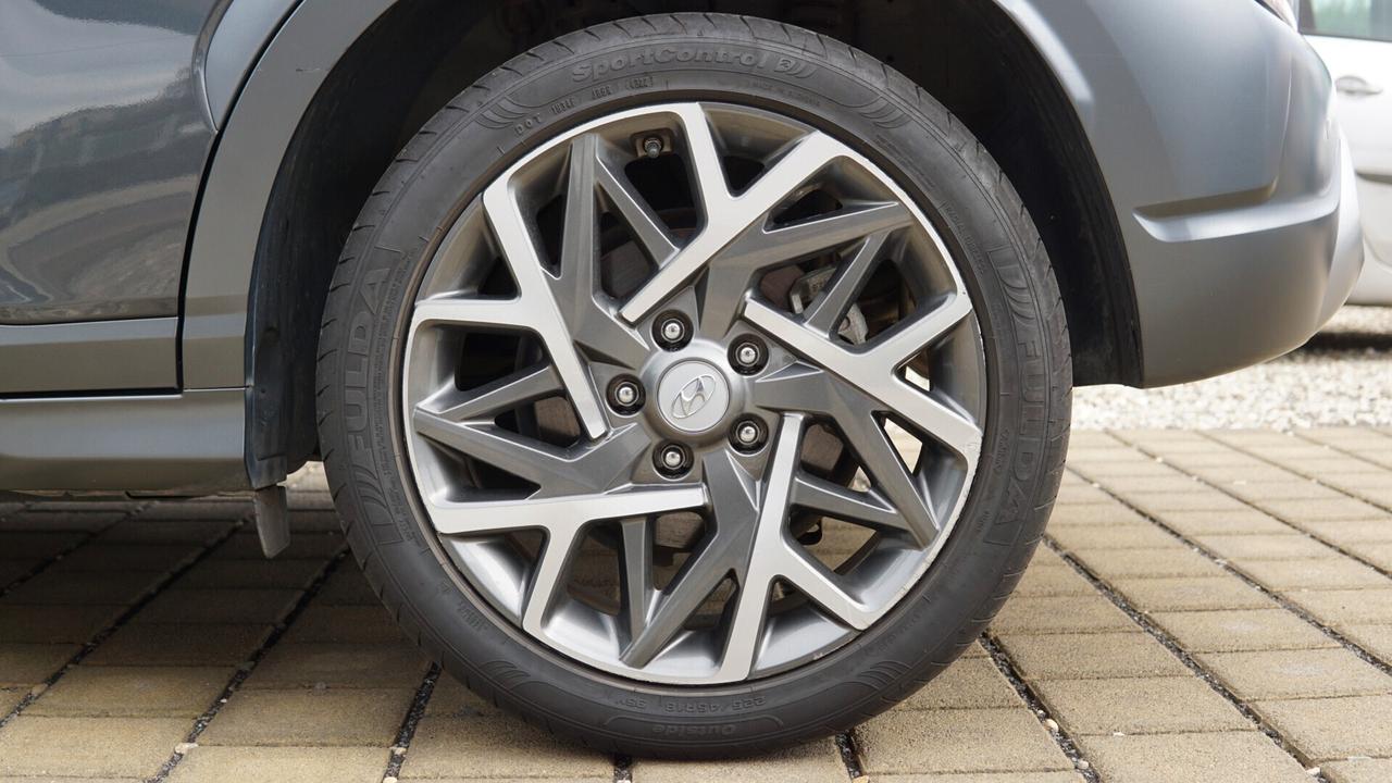 Hyundai Kona HEV 1.6 DCT XLine