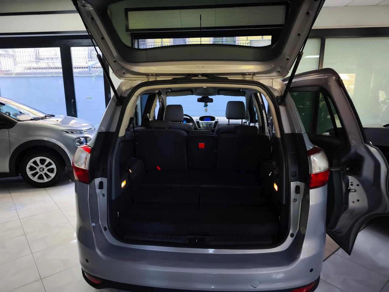 Ford C-Max 7 1.6 TDCi 115CV Titanium 7 posti