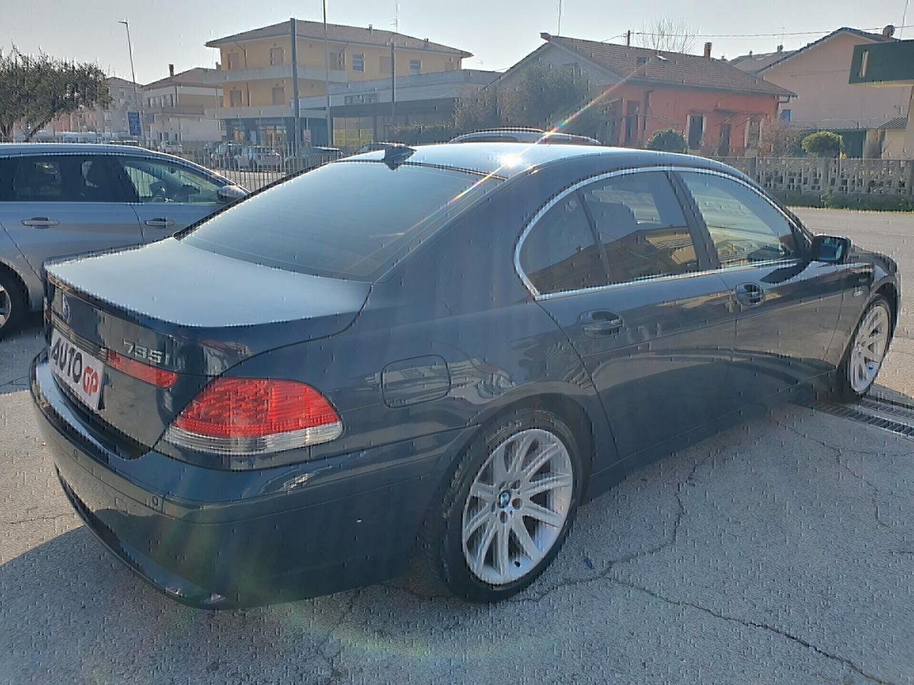 Bmw 735i 3.6v8 272cv benzina GPL ASI 2002