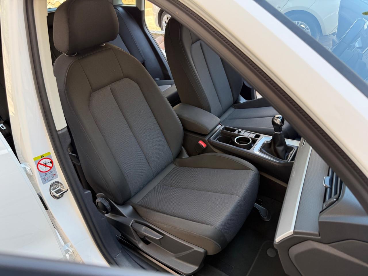 Audi Q3 35 TDI Business Advanced