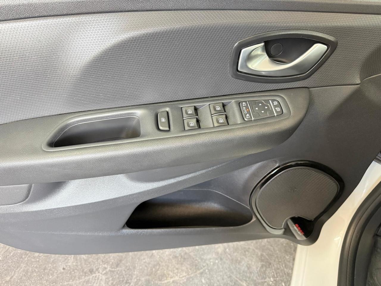 Renault Clio dCi 8V 90 CV 5 porte Intens FULL LED