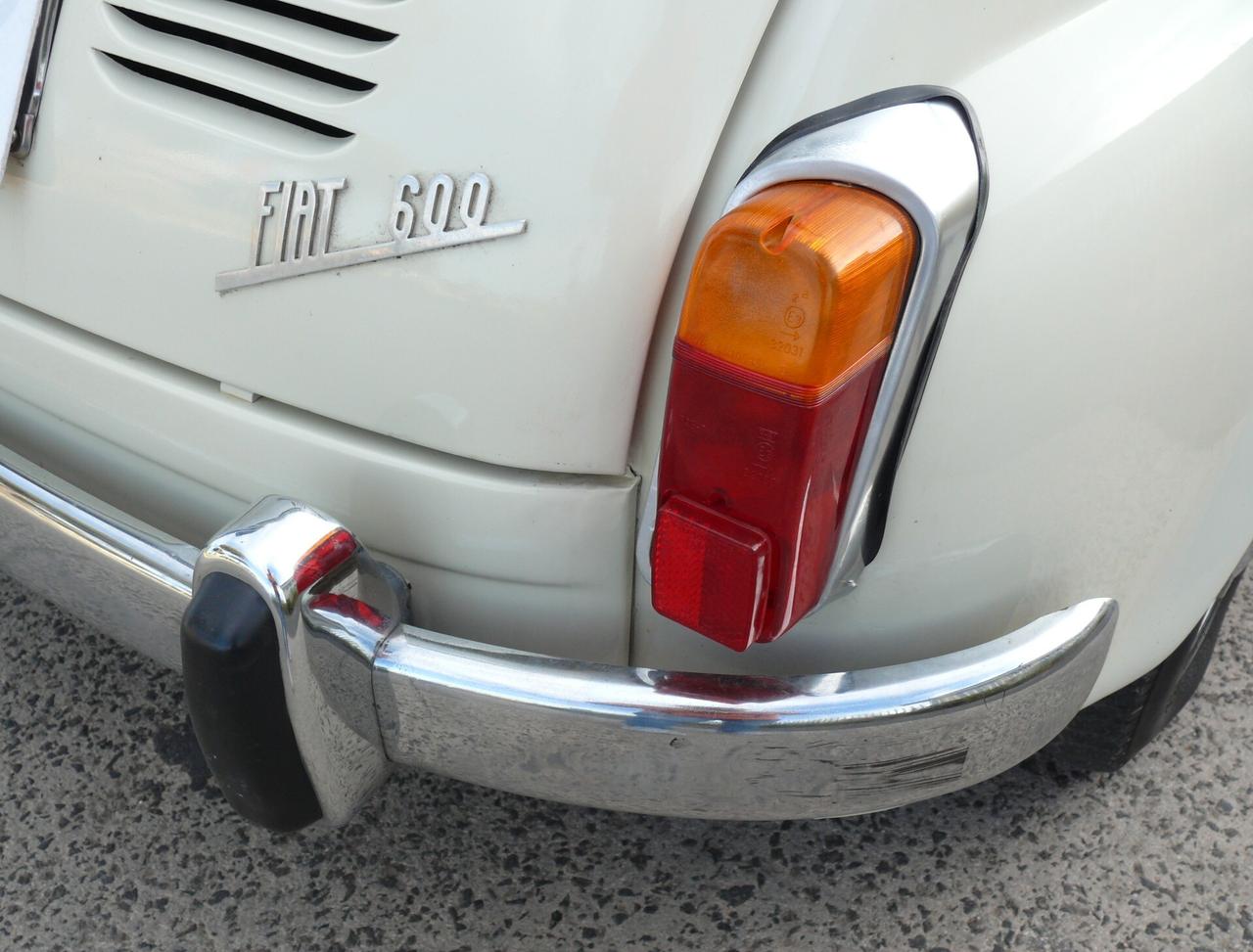 Fiat 600 fanalona 750