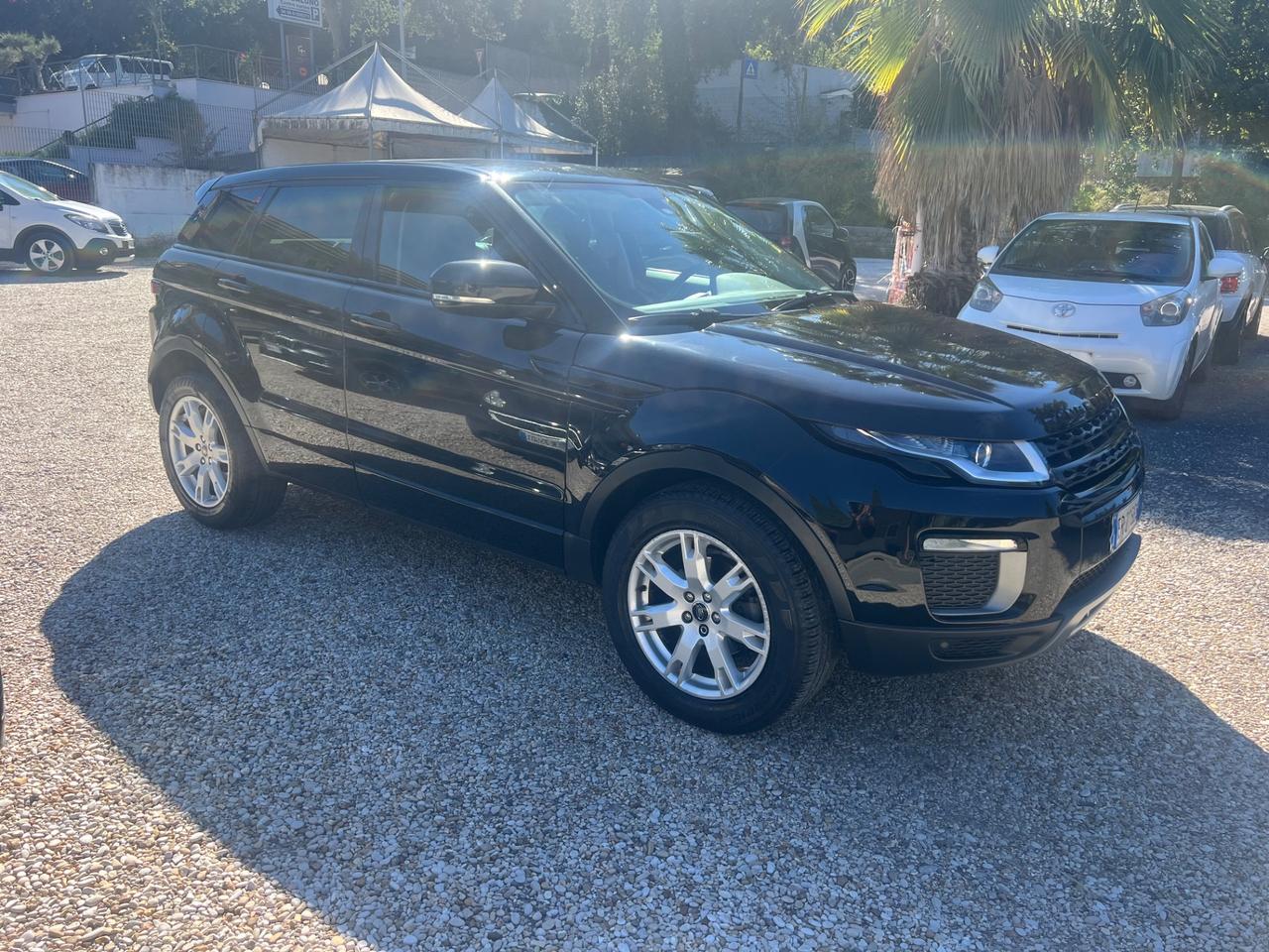 Land Rover Range Evoque 2.2 TD4 5p. Dynamic