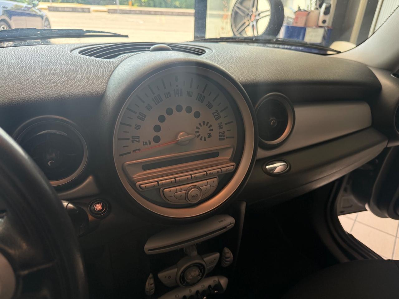 Mini 1.4 16V Ray G