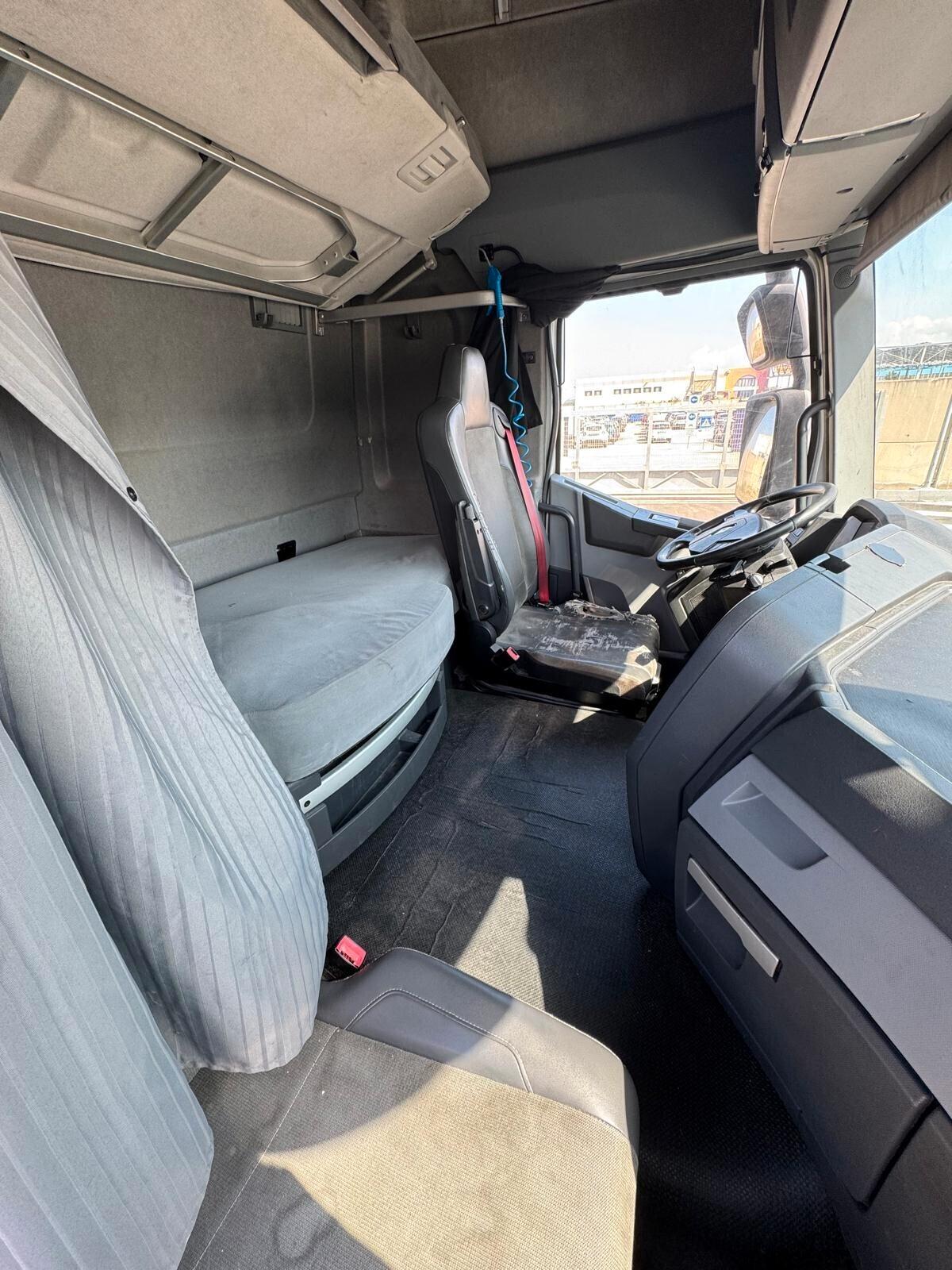 Renault Trucks T 460 Intarder