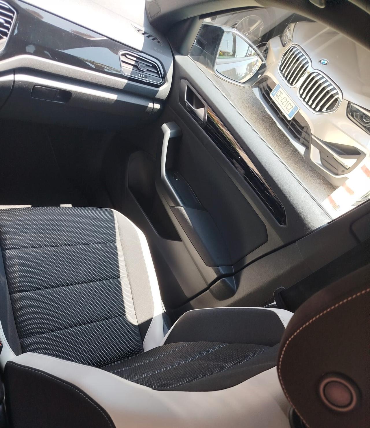 Volkswagen T-Roc 2.0 TDI 150 CV DSG Advanced BMT 2022 IVA