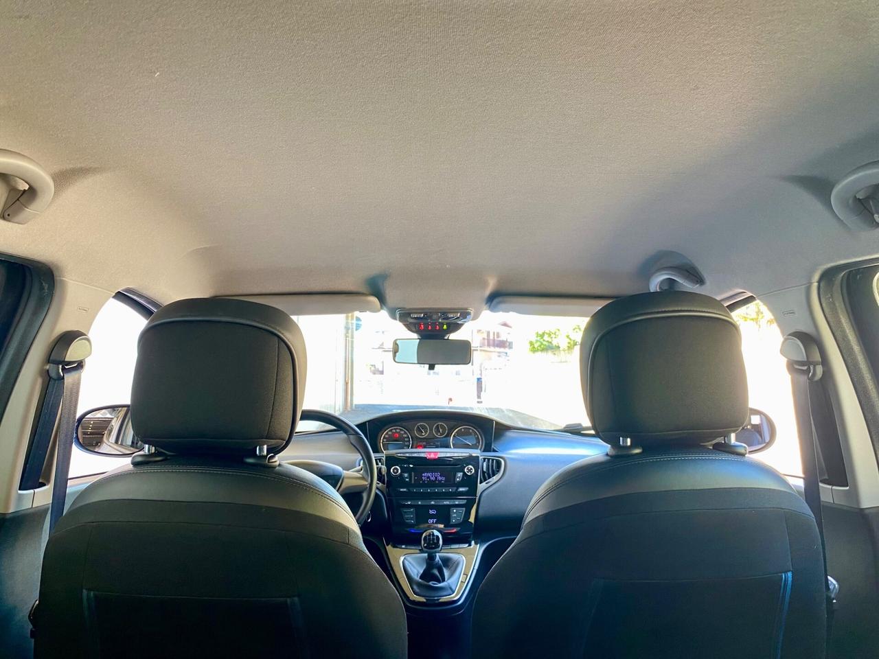 Lancia Ypsilon 1.3 MJT 5 porte S&S Platinum