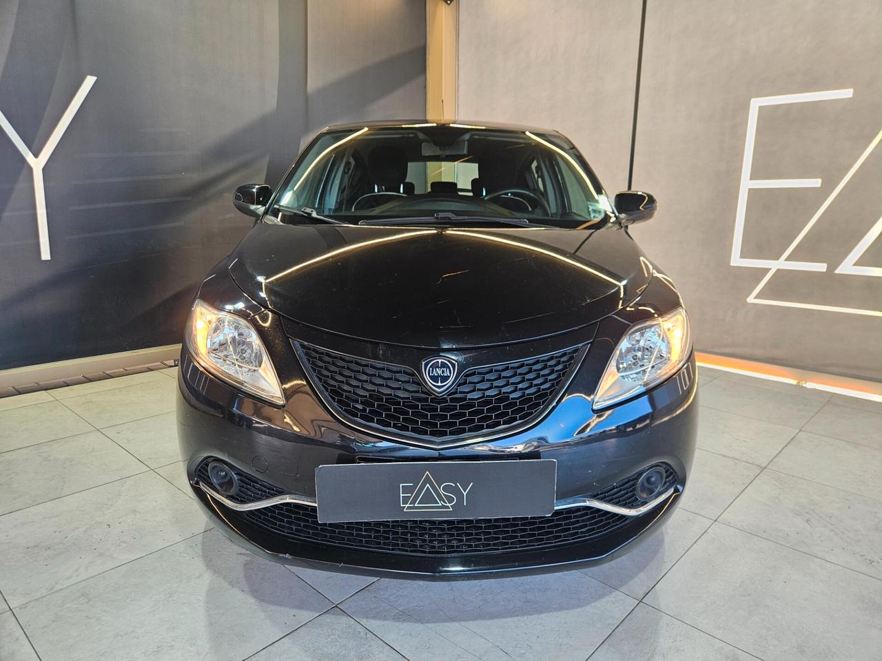 Lancia Ypsilon 1.2 Gold ecochic Gpl