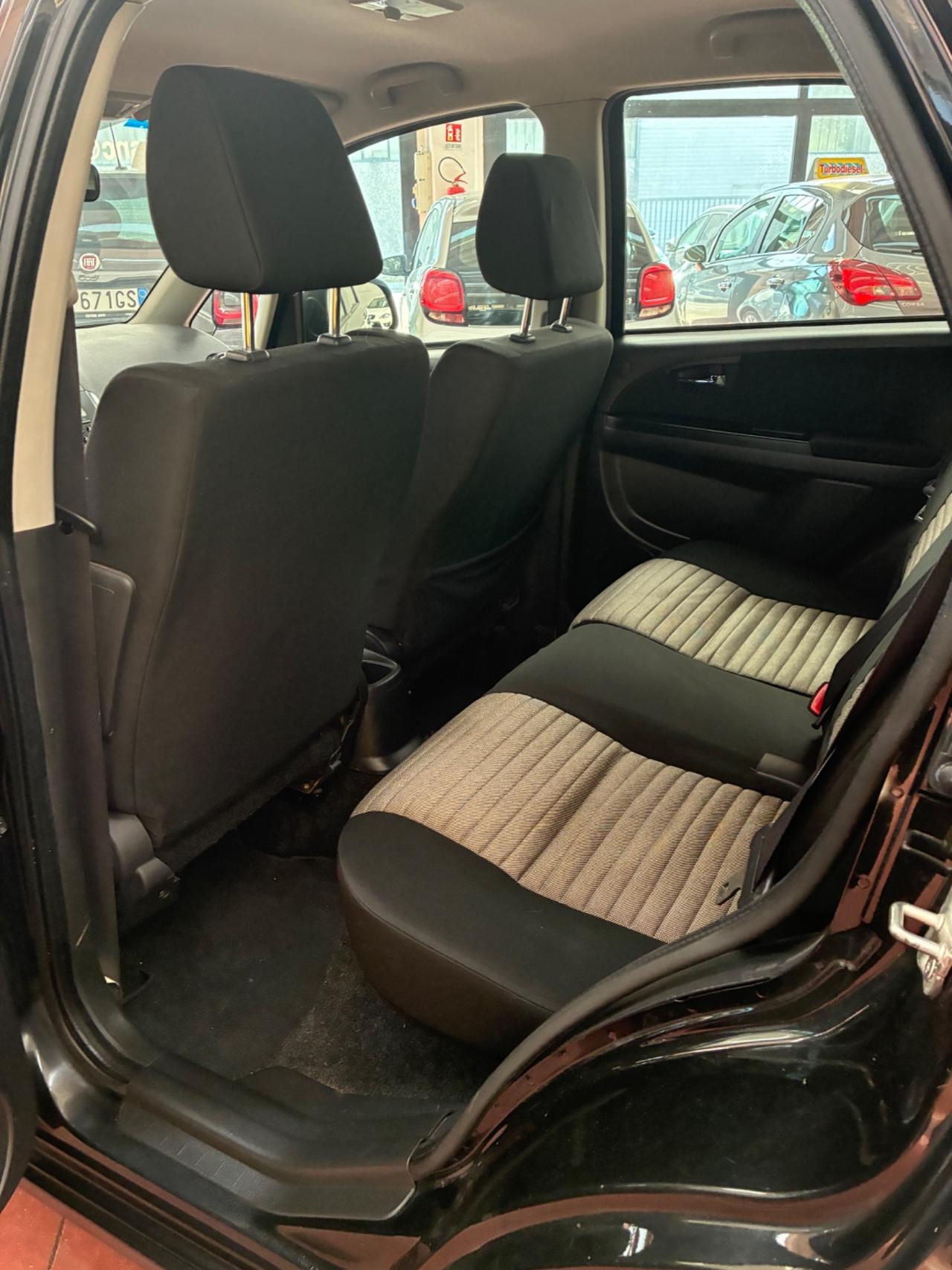 Fiat Sedici 2.0 MJT 16V DPF 4x4 Emotion