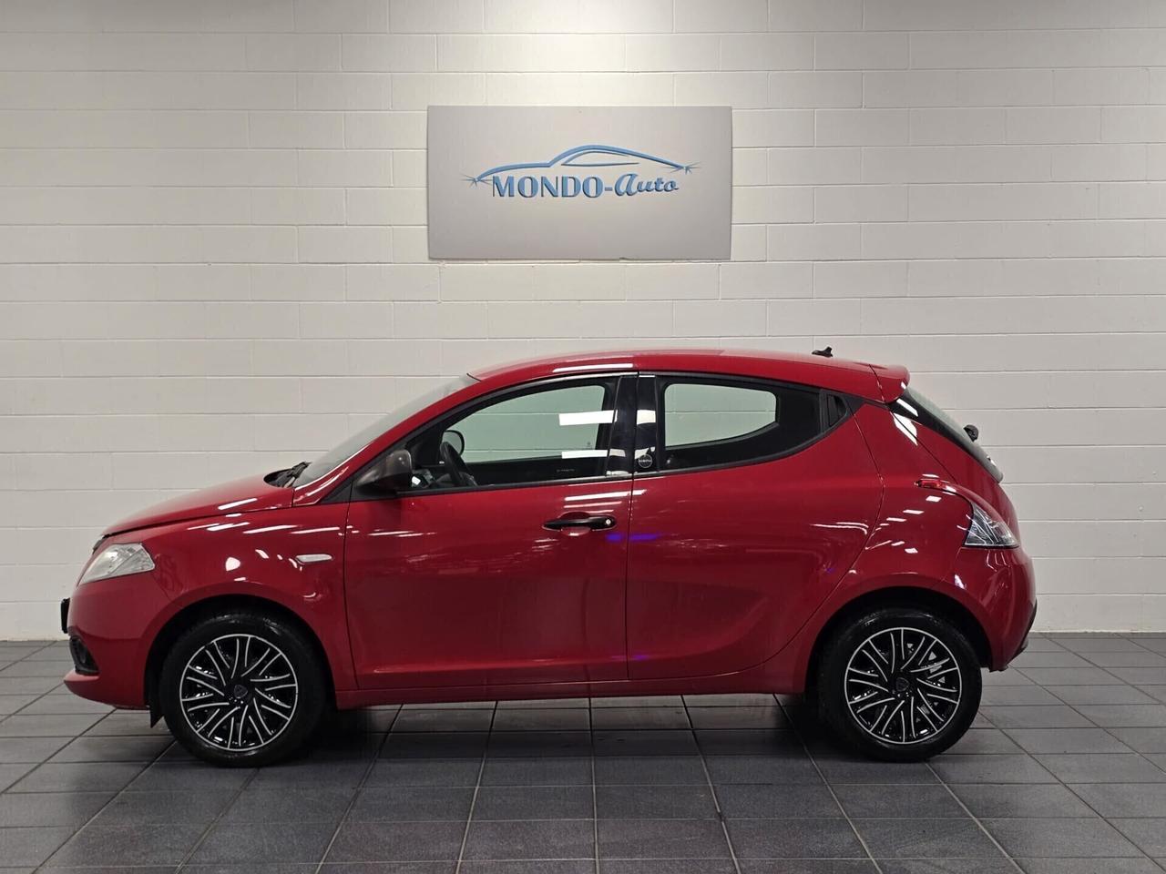 Lancia Ypsilon 1.2 69 CV 5 porte S&S Gold 2020