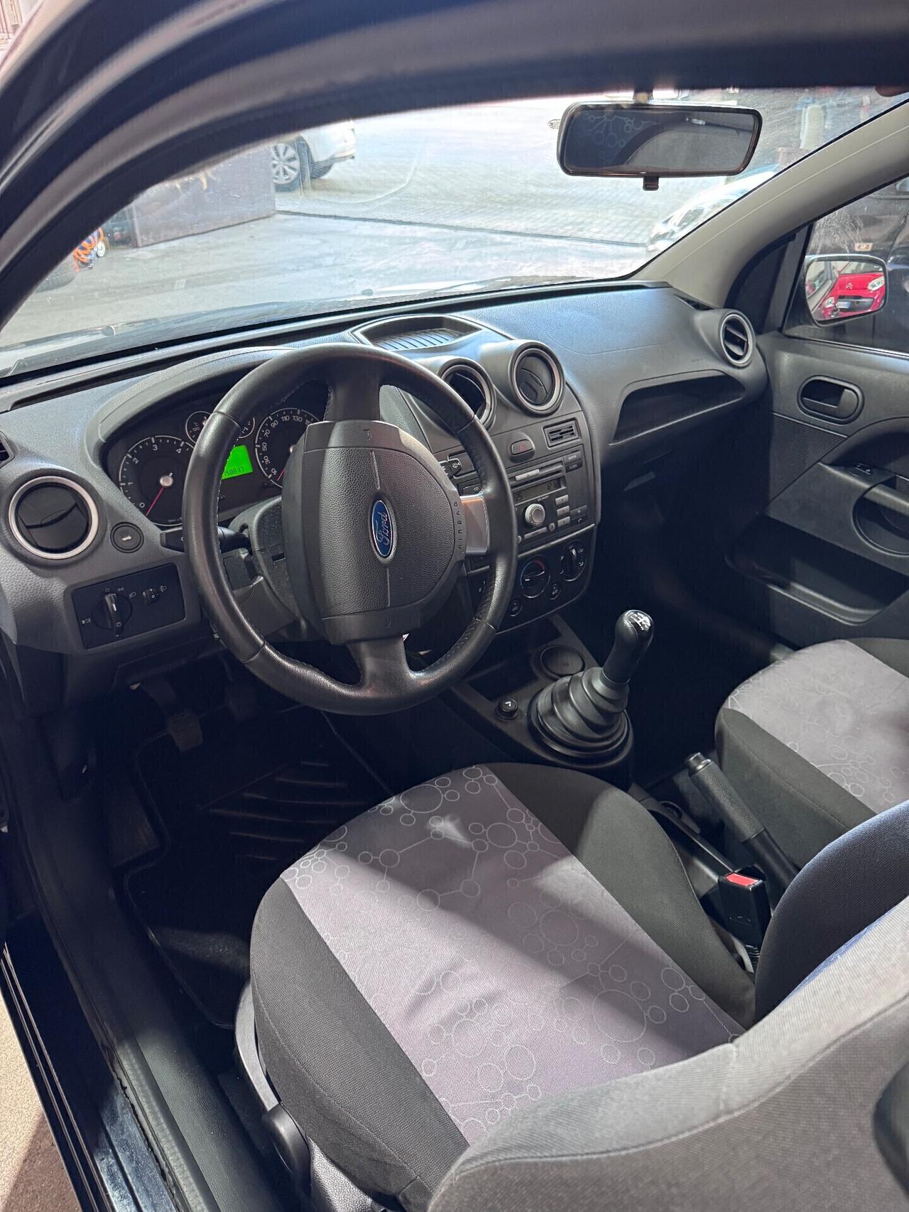 Ford Fiesta 1.4 TDCi 3p. Ghia