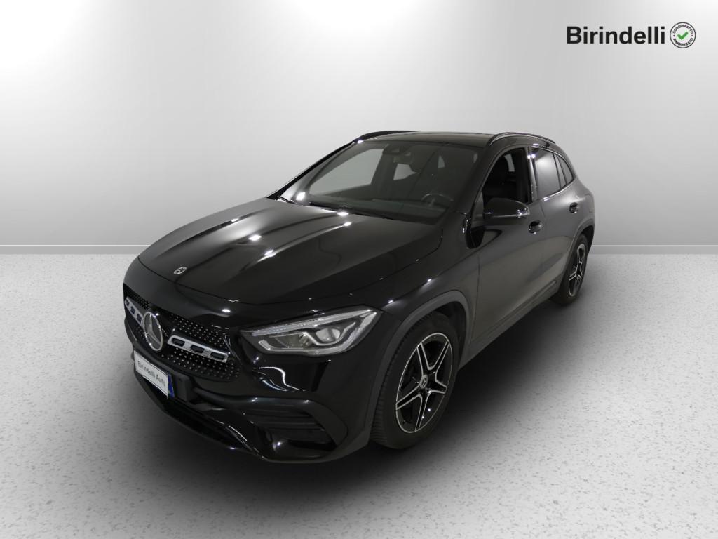 Mercedes-Benz GLA (H247) - GLA 200 d Automatic Premium