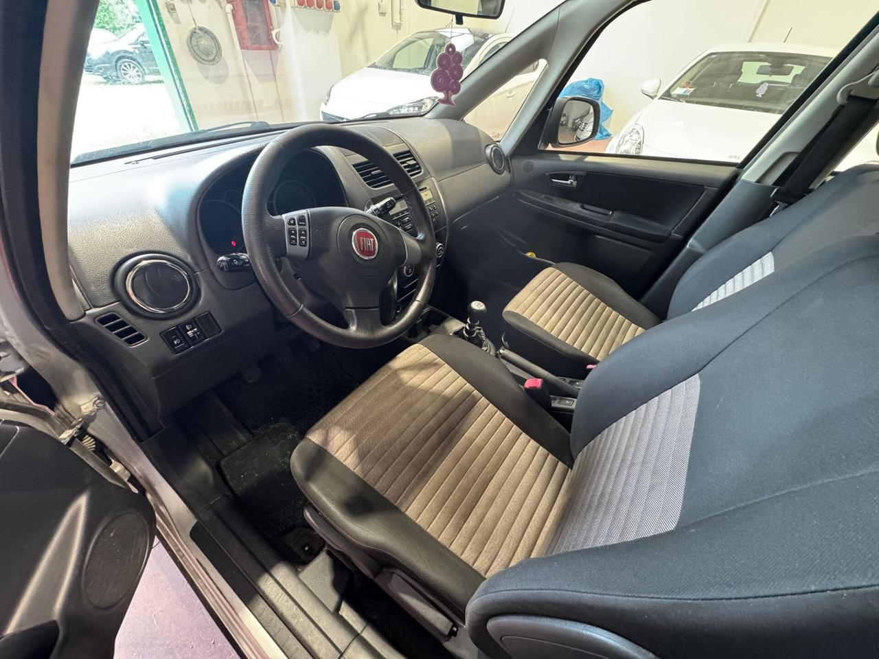 Fiat Sedici 2.0 MJT 16V DPF 4x4 Emotion EURO 5 SI NEOPATENTATI