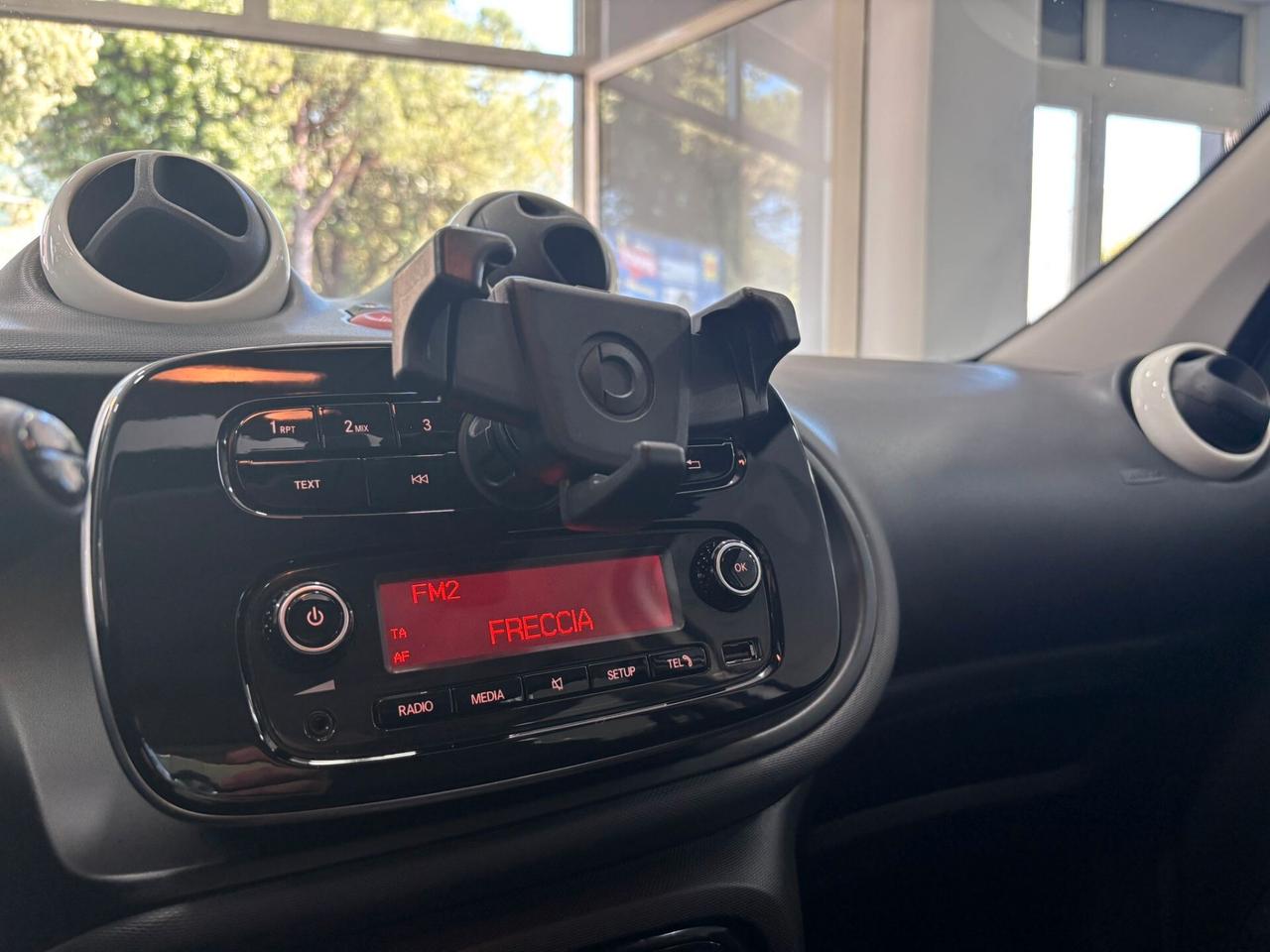 SMART FORFOUR 1.0 TWINAMIC CABRIO