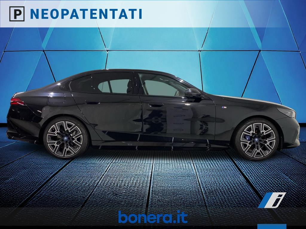 BMW i5 Berlina Msport eDrive40