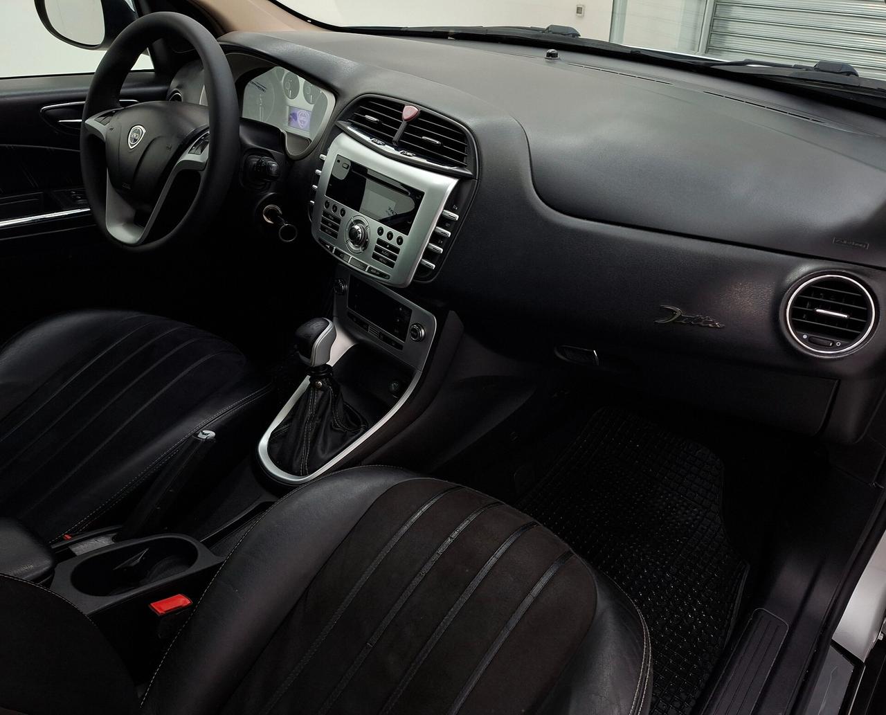 Lancia Delta Platino 1.6 Multijet 120cv