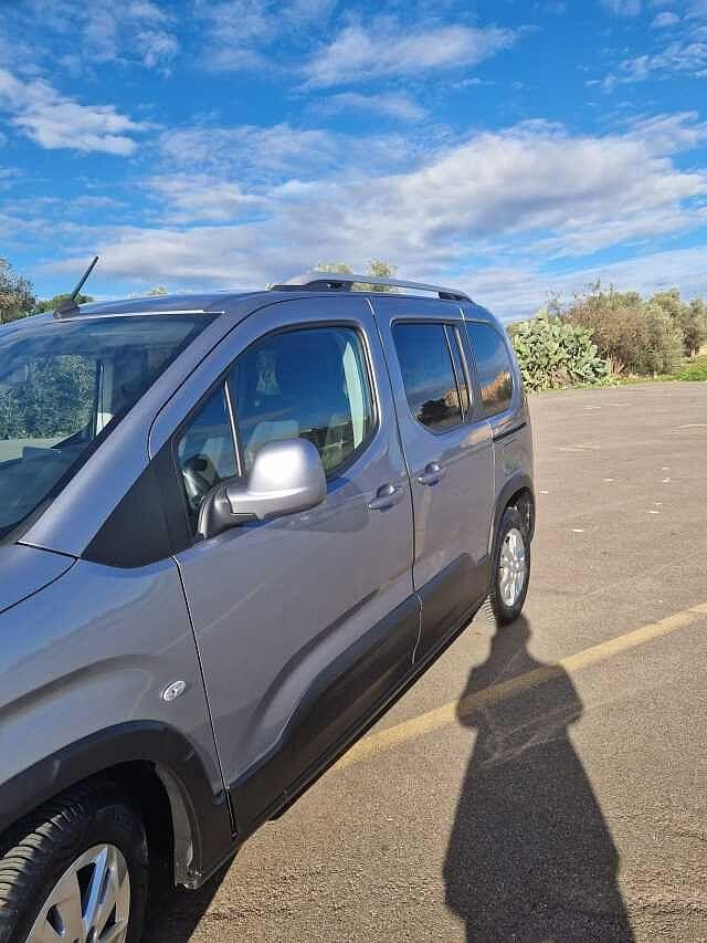 Peugeot Rifter BlueHDi 130 S&S EAT8 Allure Standard