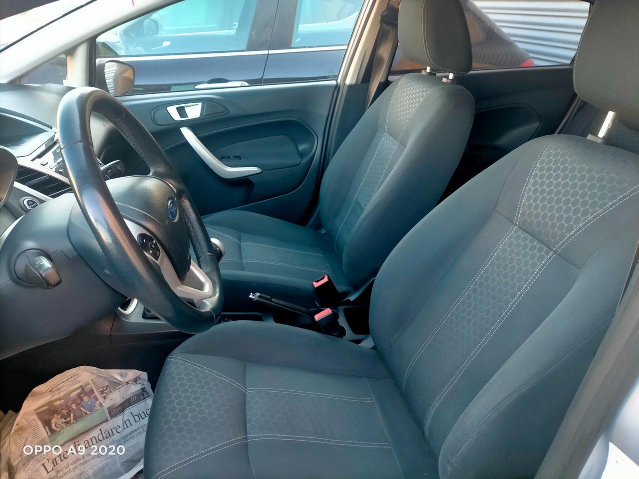 Ford Fiesta 1.4 TDCi 70CV 5 porte Titanium