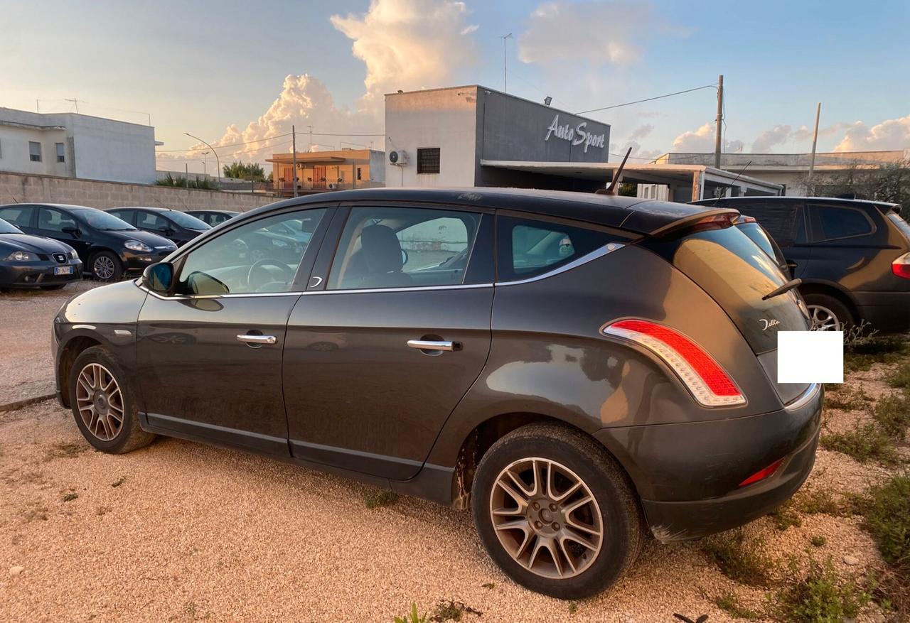 Lancia Delta 1.6 MJT DPF Platino