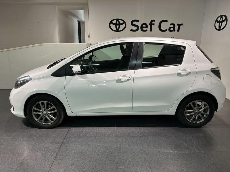 Toyota Yaris Yaris 1.0 5 porte Lounge X NEOPATENTATI