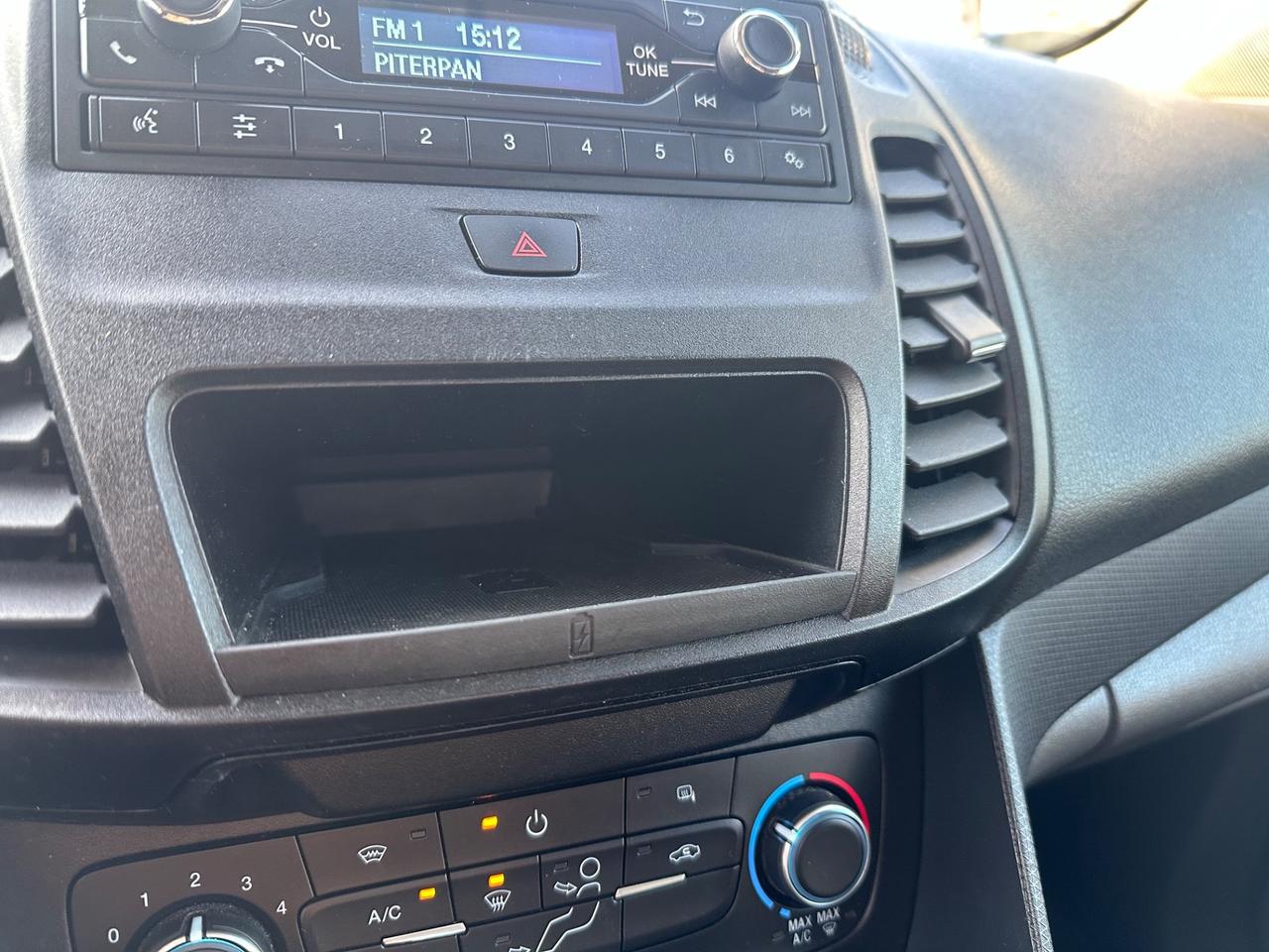 Ford Tourneo Connect 1.5 100 CV Titanium PROBLEMI AL MOTORE