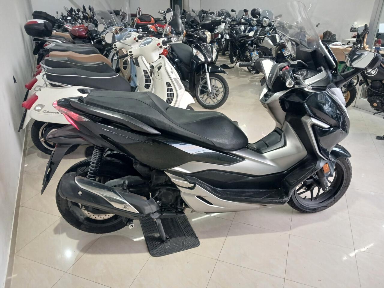Honda Forza 300 SPORT GARANTITO 12 MESI