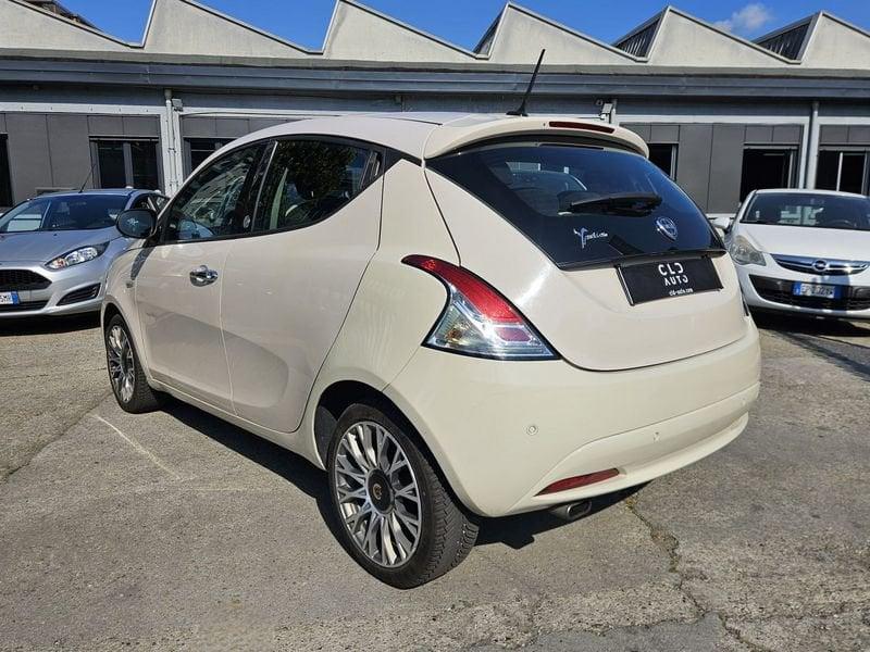 Lancia Ypsilon 1.2 69 CV Opening Edition