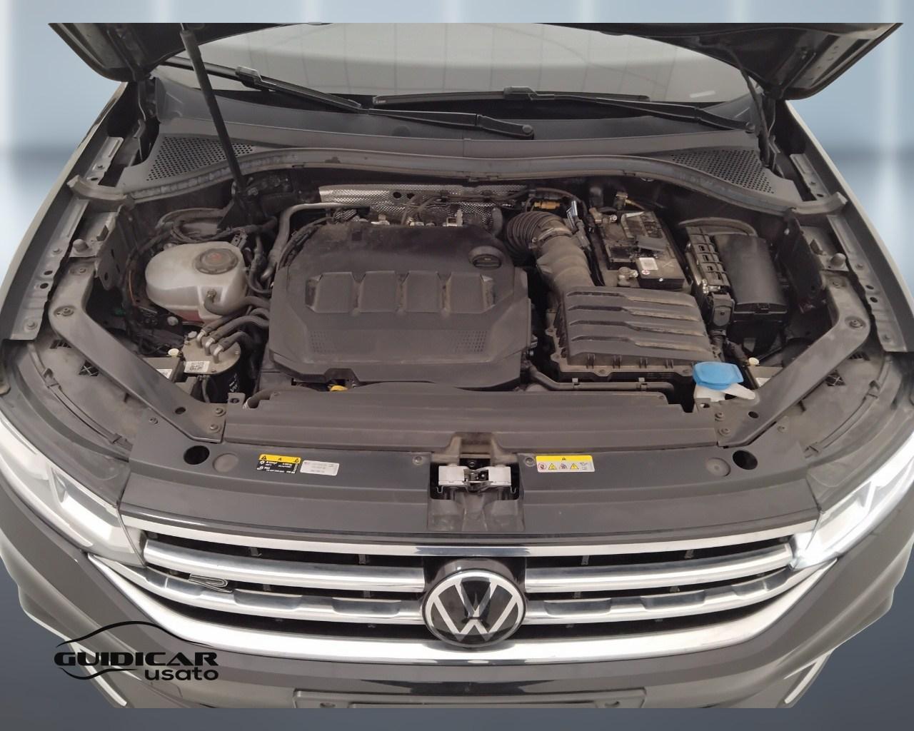 VOLKSWAGEN Tiguan II 2021 - Tiguan 2.0 tdi R-Line 150cv dsg