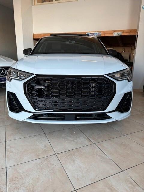 Audi Q3 SPB 40 TDI quattro S tronic line edition