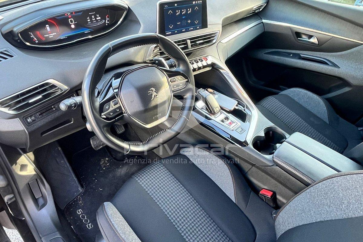 PEUGEOT 5008 BlueHDi 130 S&S EAT8 Business