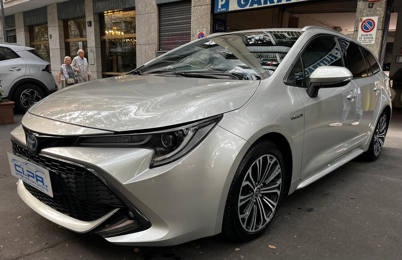 Toyota Corolla Touring Sports 2.0 Hybrid Business