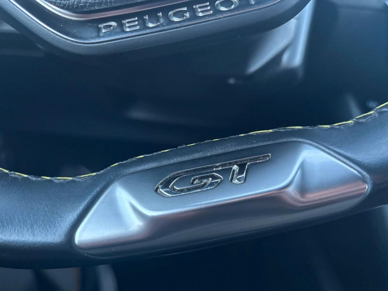 Peugeot 2008 BlueHDi 130 S&S EAT8 GT