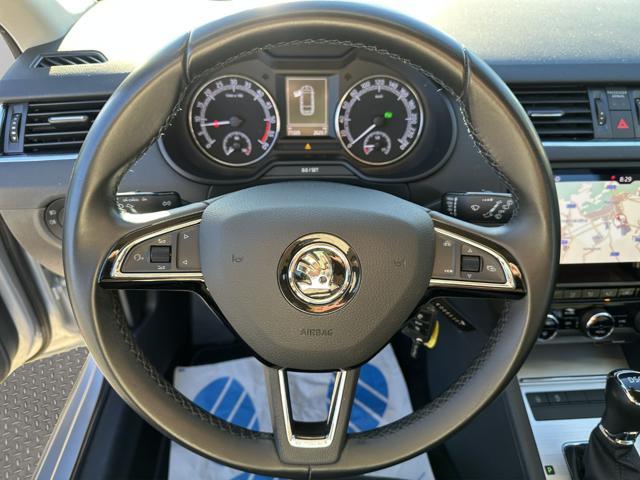 SKODA Octavia 1.6 TDI CR 115 CV DSG Wagon Executive