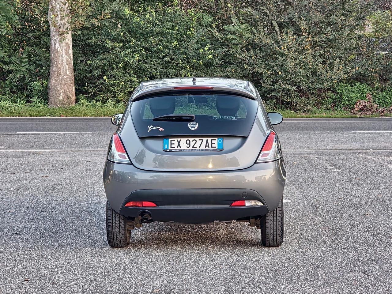 Lancia Ypsilon 0.9 TwinAir 85 CV 5 porte Metano Ecochic Gold 2014-5B NEO