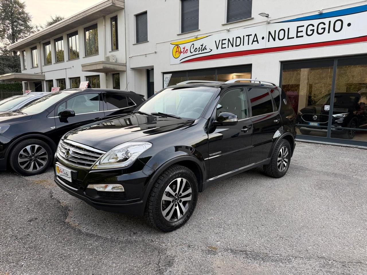 Ssangyong Rexton W 2.0 Xdi 4WD A/T Top