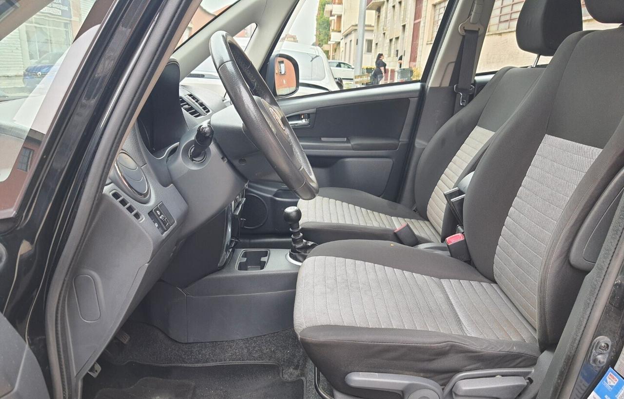 FIAT Sedici Emotion 2.000 MultiJet 136cv 4WD