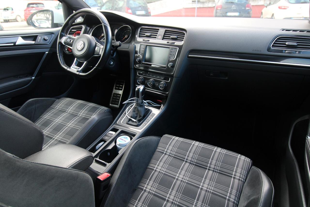 Volkswagen GOLF GTD BLUEMOTION TECHNOLOGY