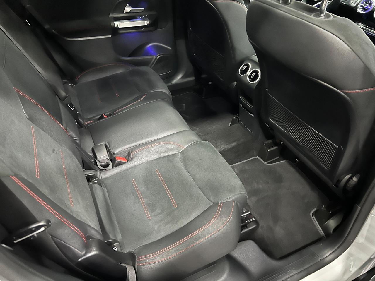 Mercedes Benz GLB 200d Aut. Premium AMG 150 cv